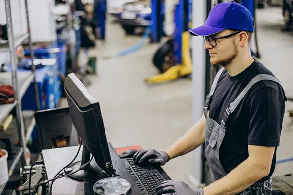  Equipment Maintenance Software 